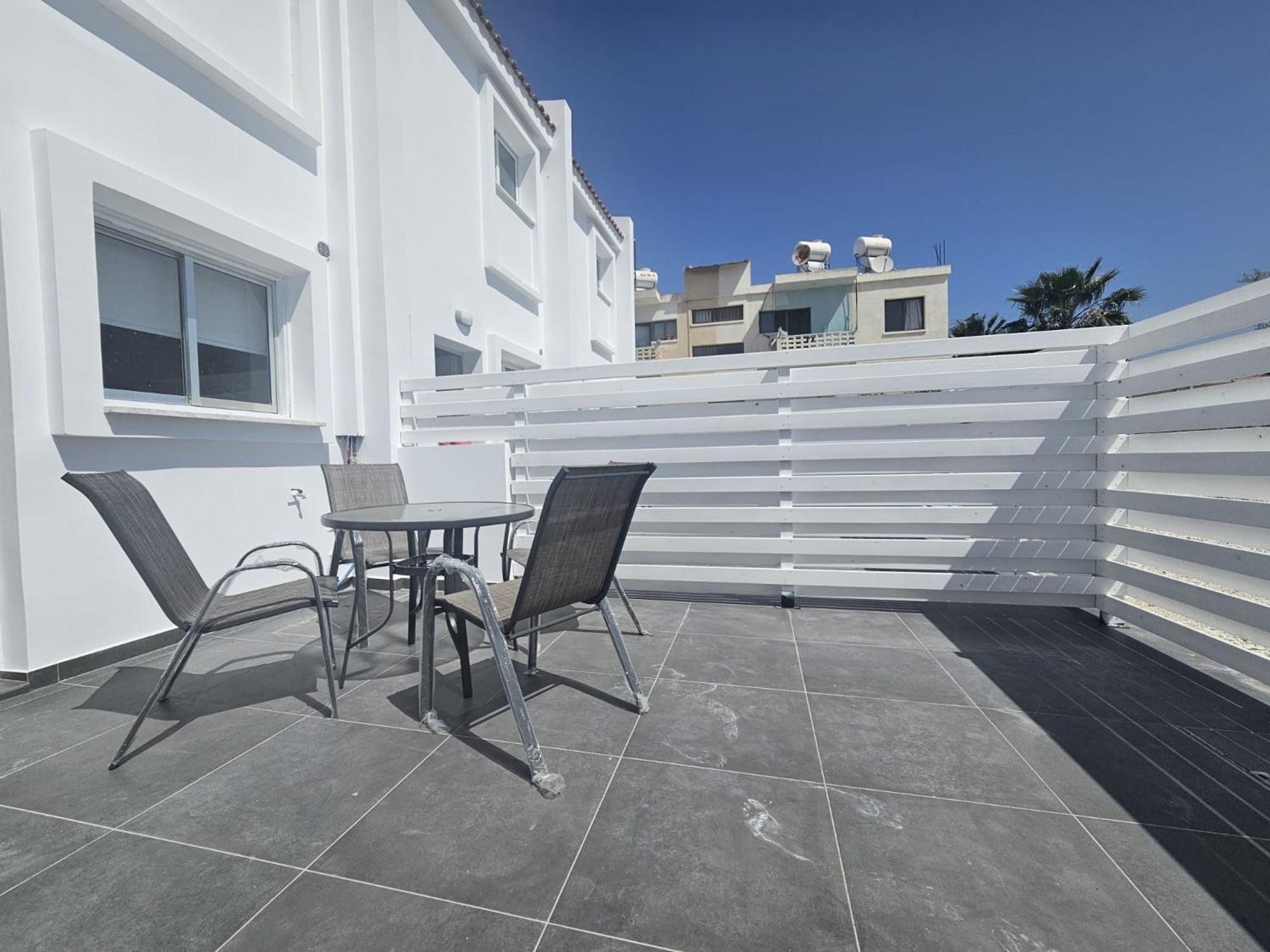 2Bd Garden Apartment Paphos Esterno foto